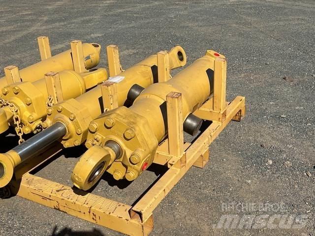 CAT 657E Trasporto - Altro