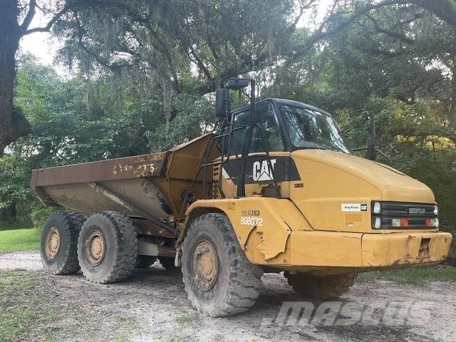 CAT 725 Dumpers articolati