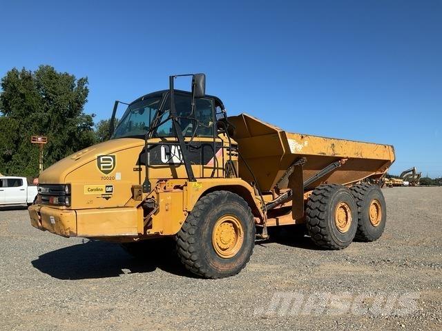 CAT 725 Dumpers articolati