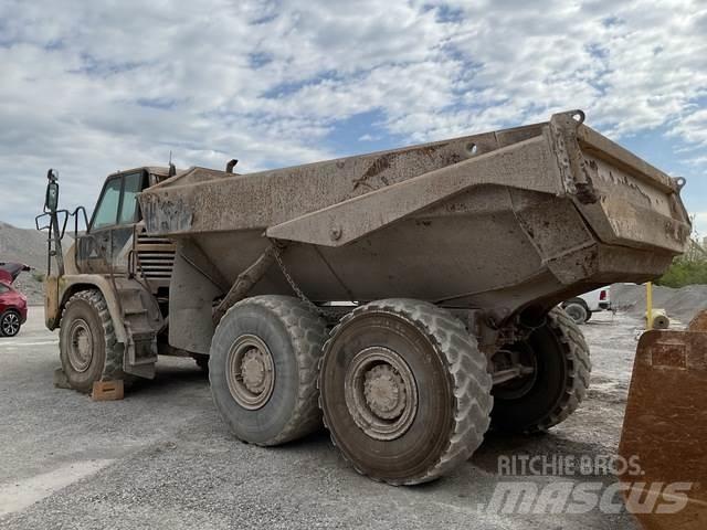 CAT 730 Dumpers articolati