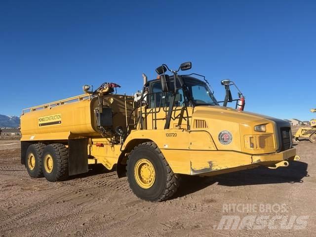 CAT 730C Autocisterne