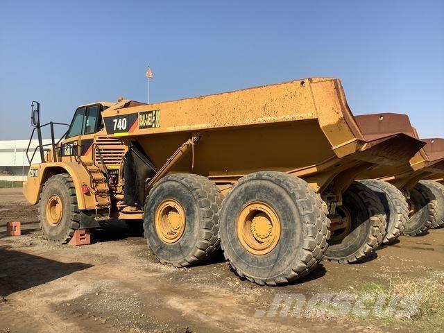CAT 740 Dumpers articolati