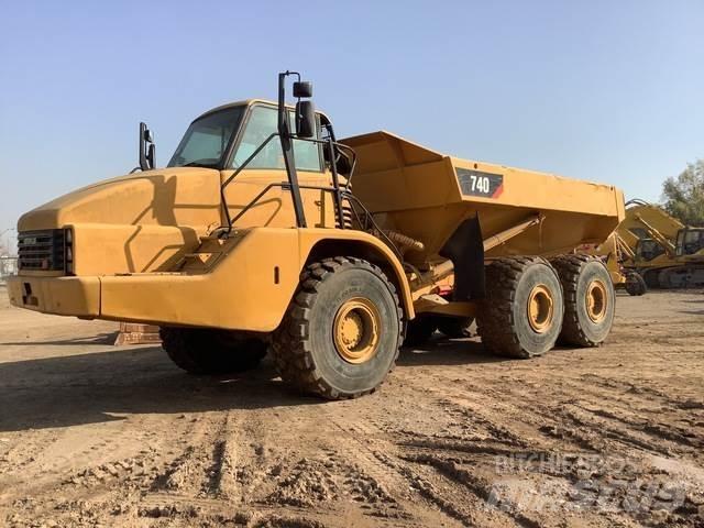 CAT 740 Dumpers articolati