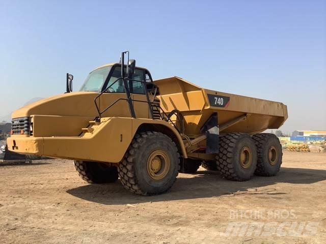 CAT 740 Dumpers articolati