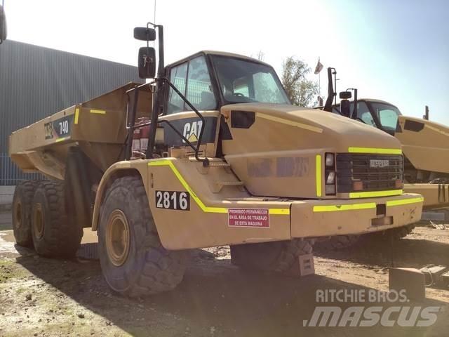 CAT 740 Dumpers articolati