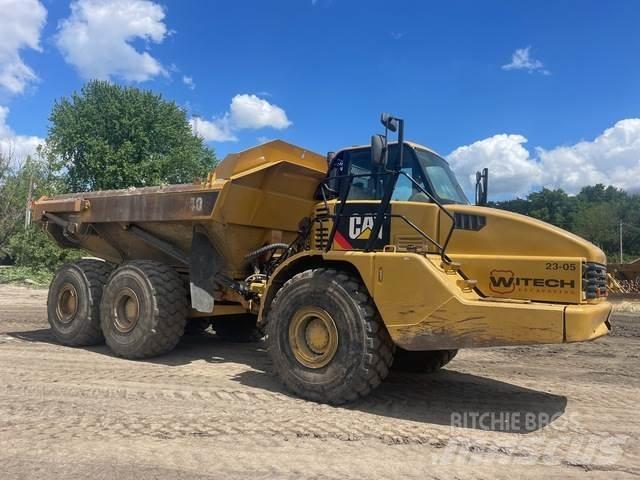 CAT 740 Dumpers articolati
