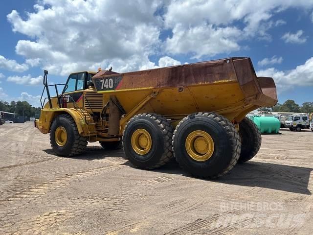 CAT 740 Dumpers articolati