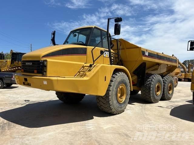 CAT 740 Dumpers articolati