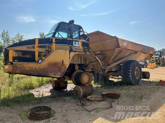 CAT 740 Dumpers articolati