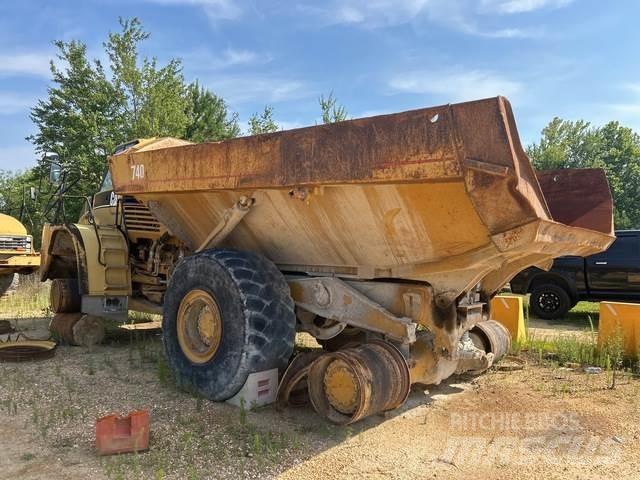 CAT 740 Dumpers articolati
