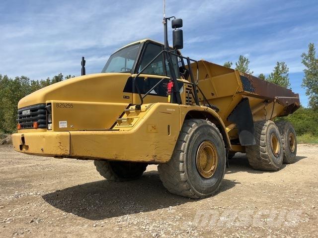 CAT 740 Dumpers articolati