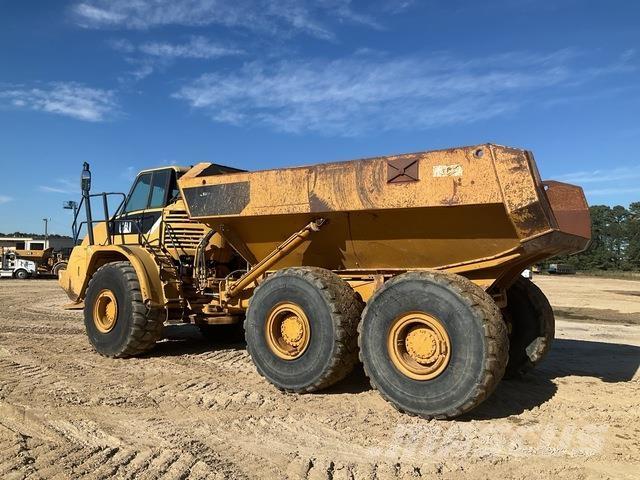 CAT 740 Dumpers articolati