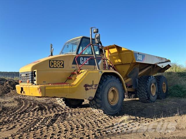 CAT 740 Dumpers articolati