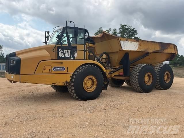 CAT 740B Dumpers articolati