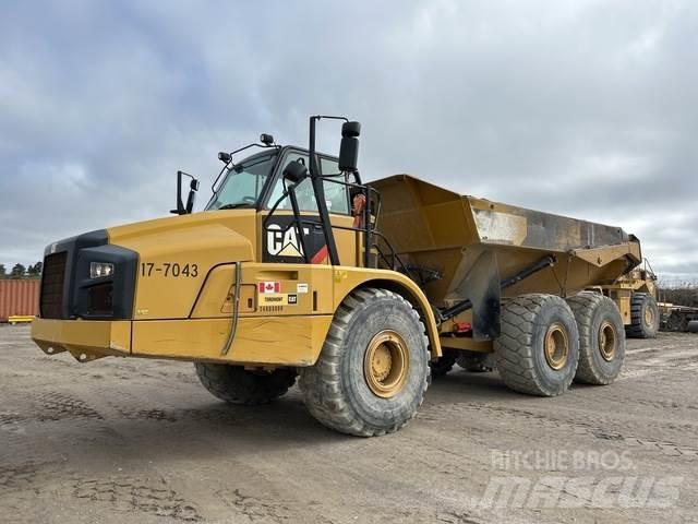 CAT 740B Dumpers articolati