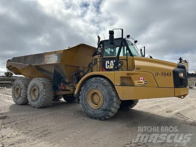 CAT 740B Dumpers articolati