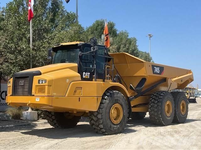 CAT 745 Dumpers articolati