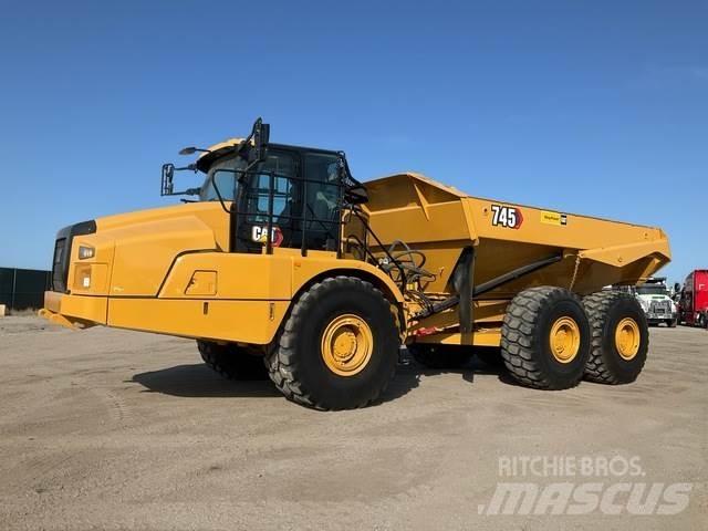 CAT 745 Dumpers articolati