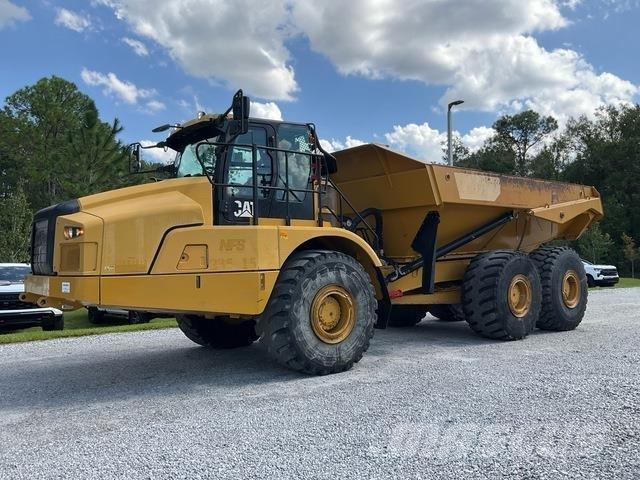 CAT 745 Dumpers articolati