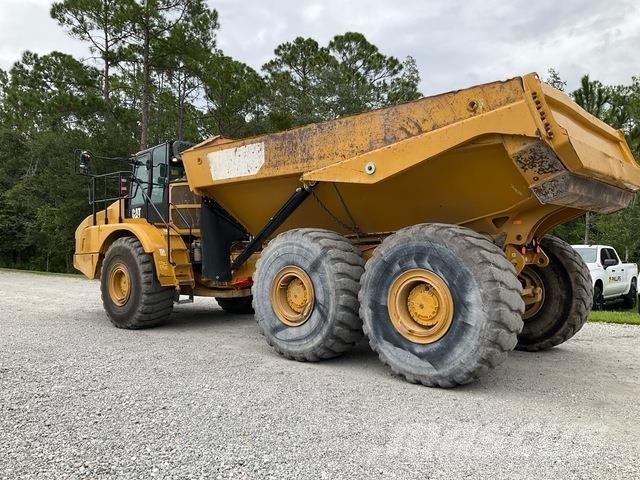 CAT 745 Dumpers articolati