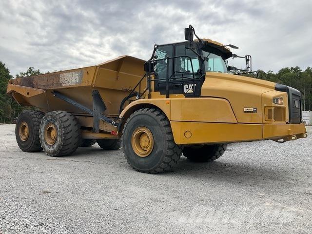 CAT 745 Dumpers articolati