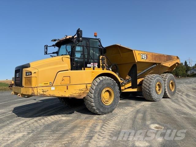 CAT 745 Dumpers articolati