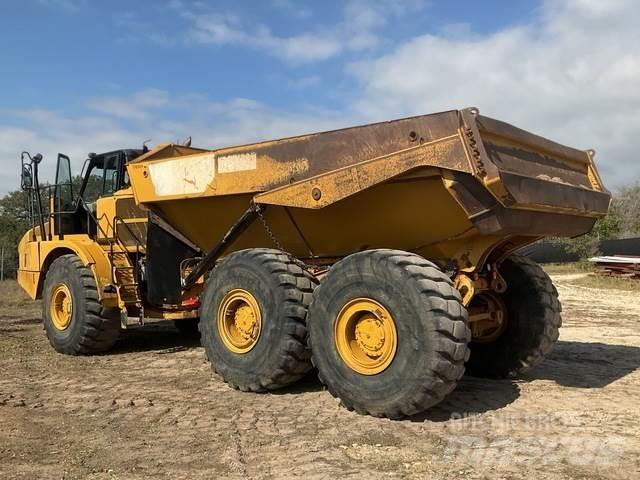 CAT 745C Dumpers articolati