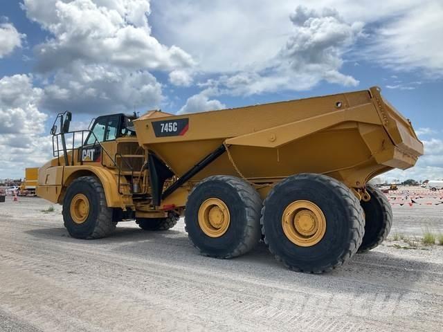 CAT 745C Dumpers articolati
