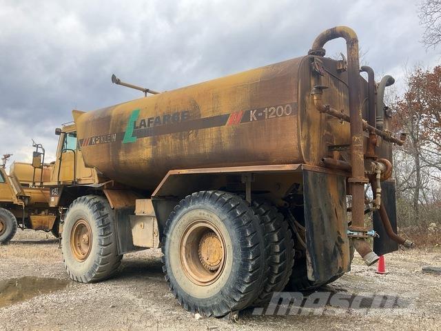 CAT 773B Autocisterne