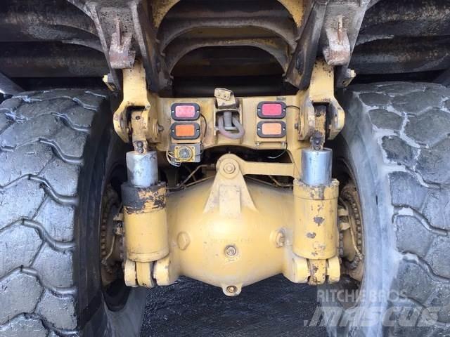CAT 775B Dumpers articolati