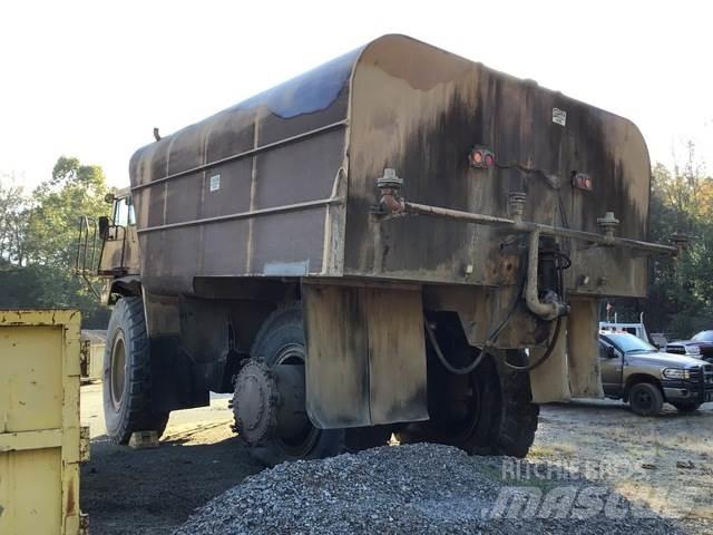 CAT 777C Autocisterne