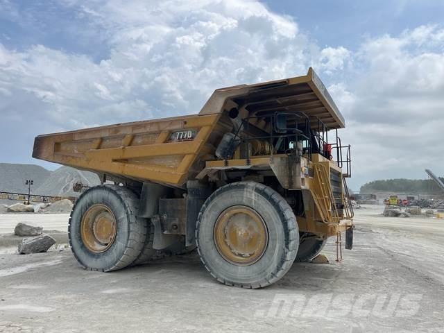 CAT 777D Dumpers articolati