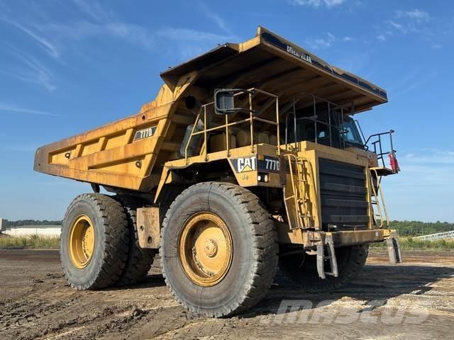 CAT 777D Dumpers articolati