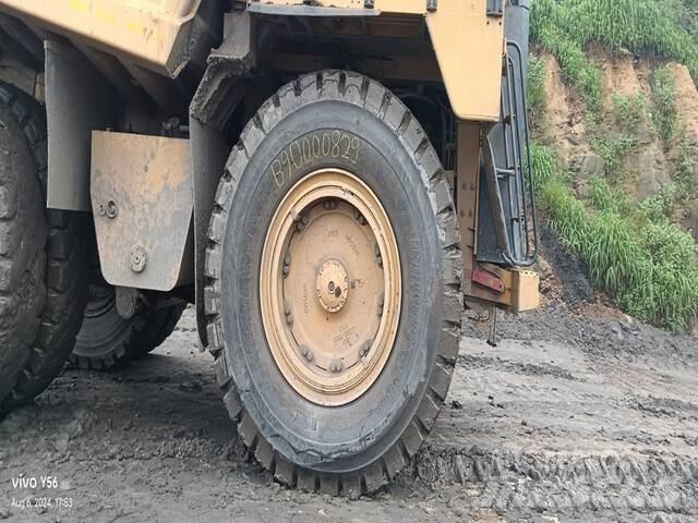 CAT 777E Dumpers articolati