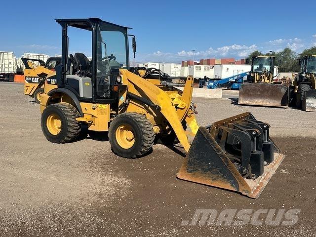 CAT 903C2 Pale gommate