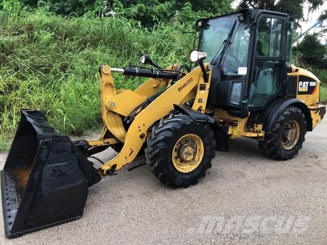 CAT 906M Pale gommate