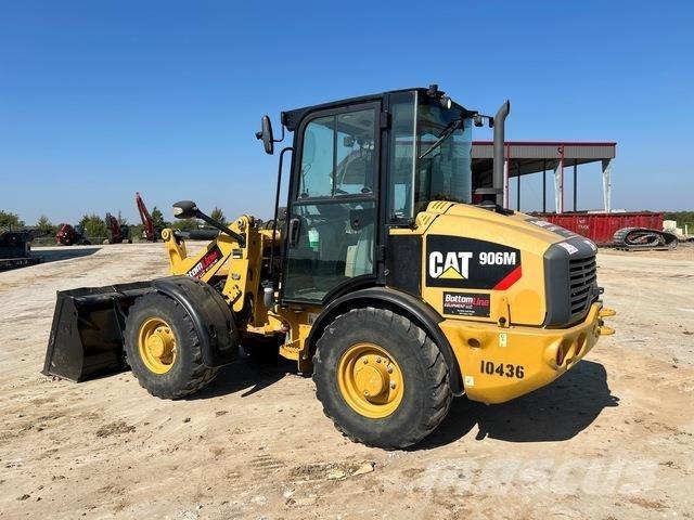 CAT 906M Pale gommate