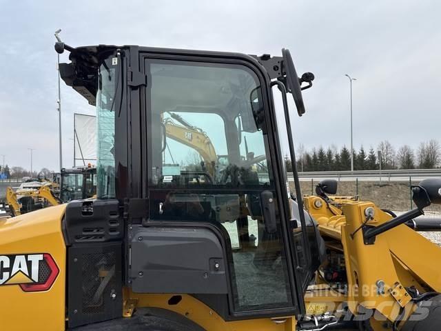 CAT 908 Pale gommate