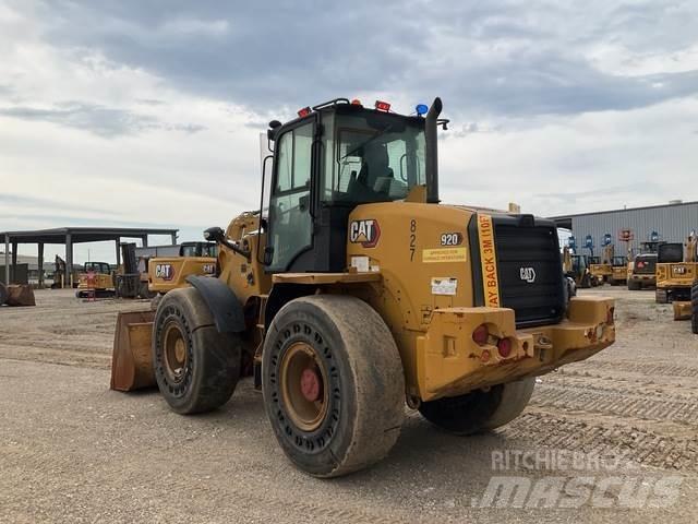 CAT 920 Pale gommate
