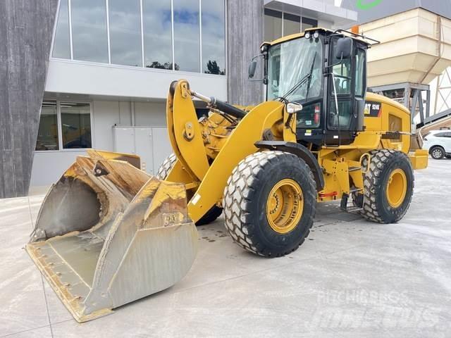 CAT 924K Pale gommate