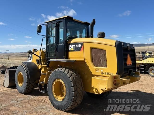 CAT 924K Pale gommate