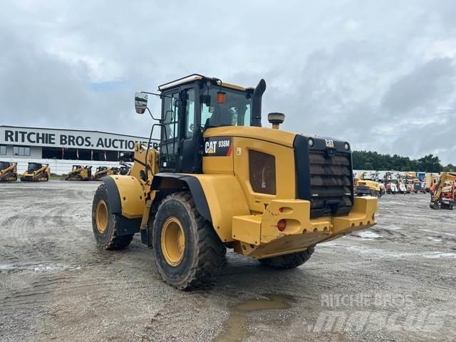 CAT 938M Pale gommate