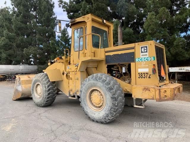 CAT 950B Pale gommate
