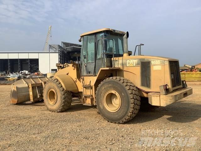 CAT 950G Pale gommate