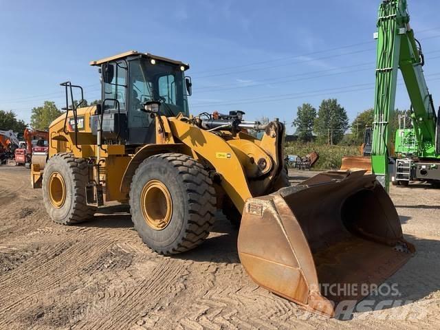 CAT 950GC Pale gommate