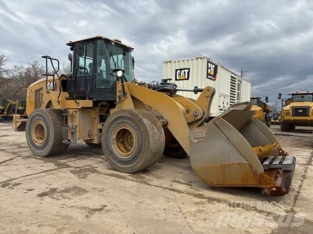 CAT 950GC Pale gommate