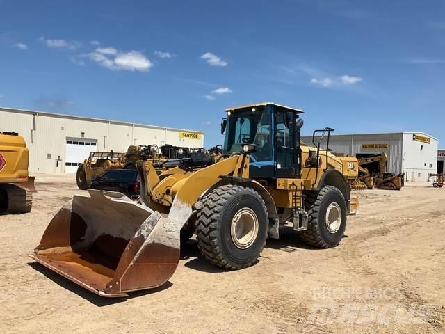 CAT 950GC Pale gommate