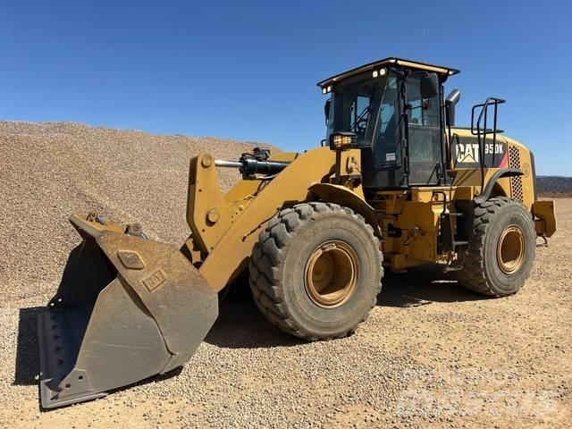 CAT 950K Pale gommate
