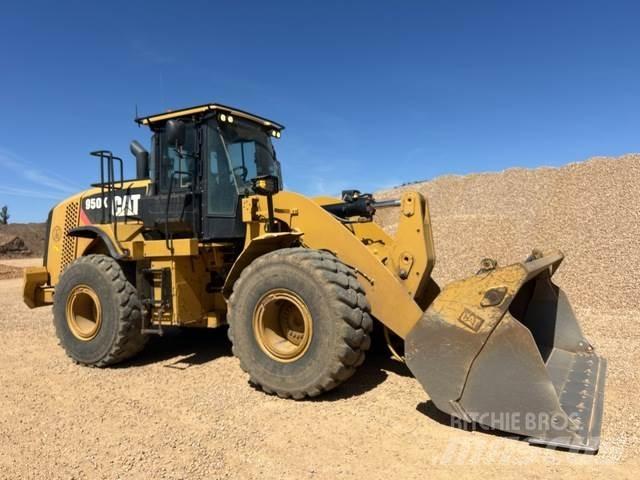 CAT 950K Pale gommate