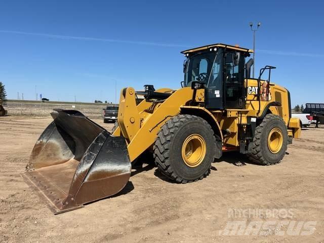 CAT 950M Pale gommate